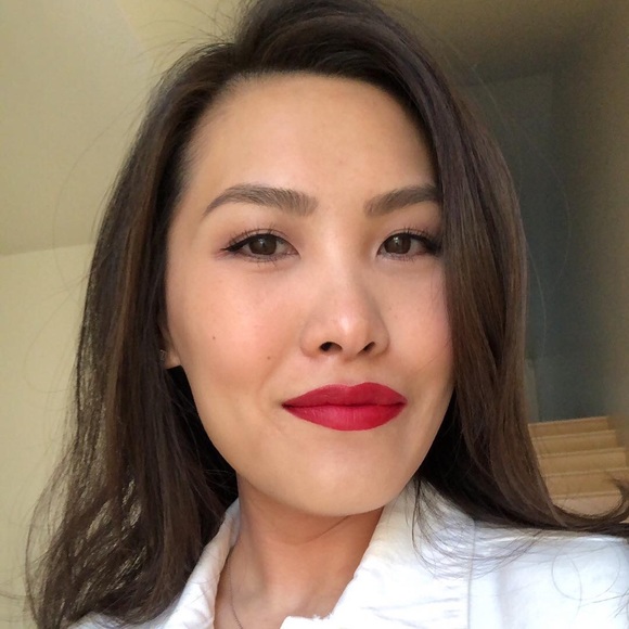 Meet your Posher, Elly - Picture 1 of 1